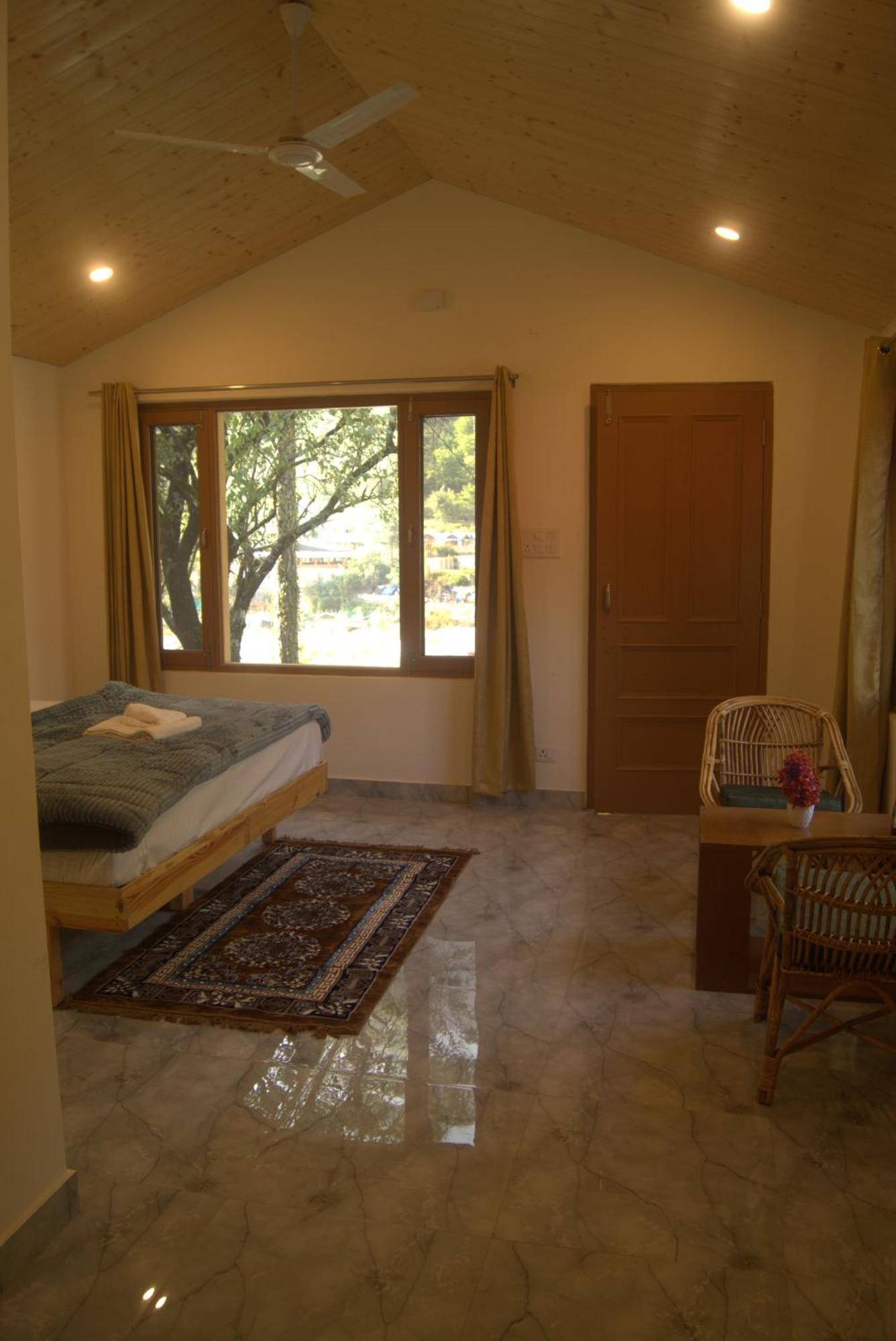 Ahava Kasol Riverside Cafe And Cottages エクステリア 写真